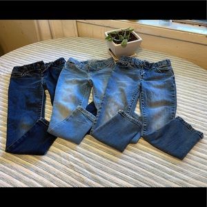 Super cute little girls Cat & Jack jeans size 5